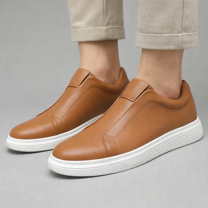 Nero Leather Trainers
