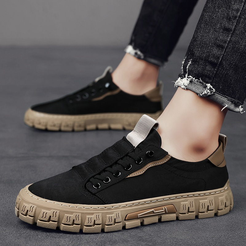 Highland Premium Trainers