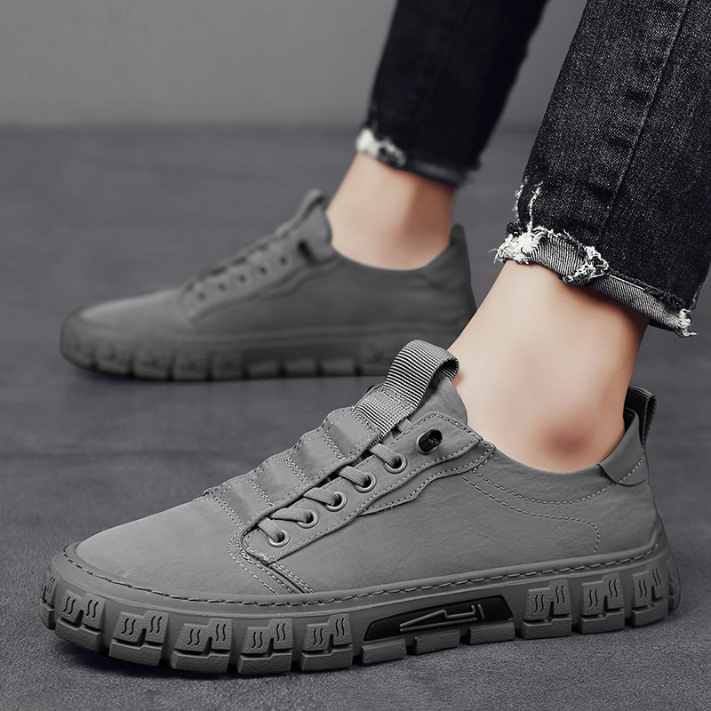 Highland Premium Trainers